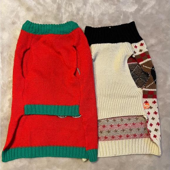 Set of 2 Christmas/Winter Pet Dog Sweaters Sz Med - Picture 2 of 10